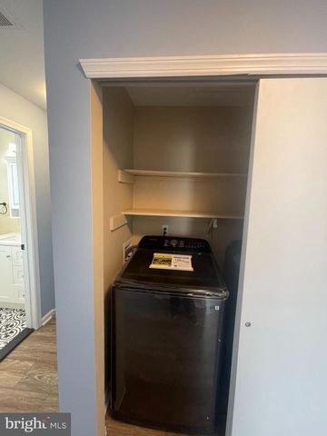 3 FARMHOUSE CT, Sicklerville, NJ 08081