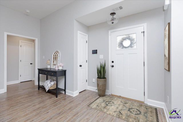 104 Meredith Layne Court, Perry, GA 31069