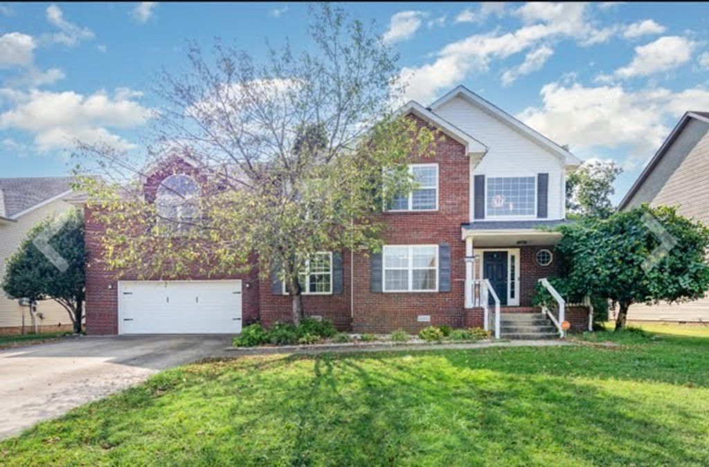 3201 Timberdale Dr, Clarksville, TN 37042