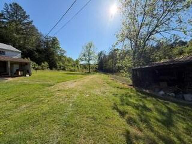 5860 E Kentucky 790, Bronston, KY 42518