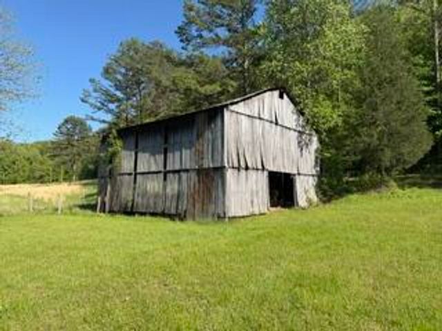 5860 E Kentucky 790, Bronston, KY 42518