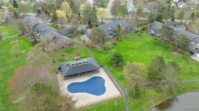 98 Bridle, Orchard Park, NY 14127