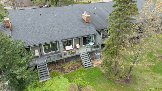 98 Bridle, Orchard Park, NY 14127