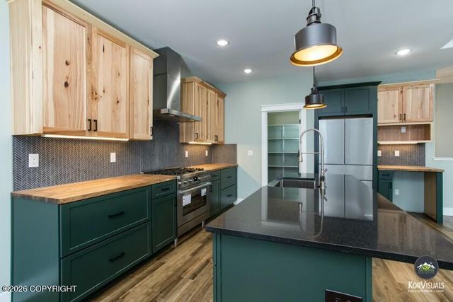 4103 S Preston Hills Drive, Wasilla, AK 99623