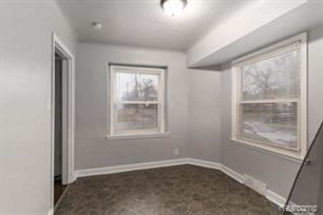10642 Mckinney Street, Detroit, MI 48224