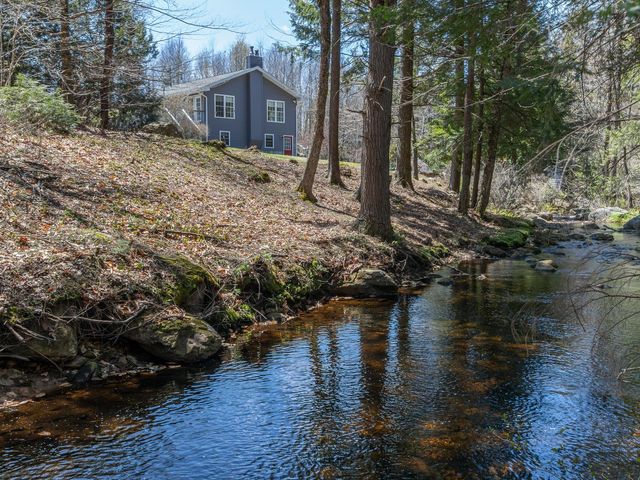 100 Tully Brook Road, Richmond, NH 03470