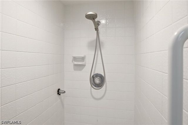 1890 Deborah DR 6, Punta Gorda, FL 33950