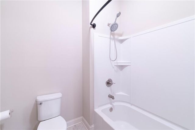 5645 Pleasant Woods Drive, Flowery Branch, GA 30542