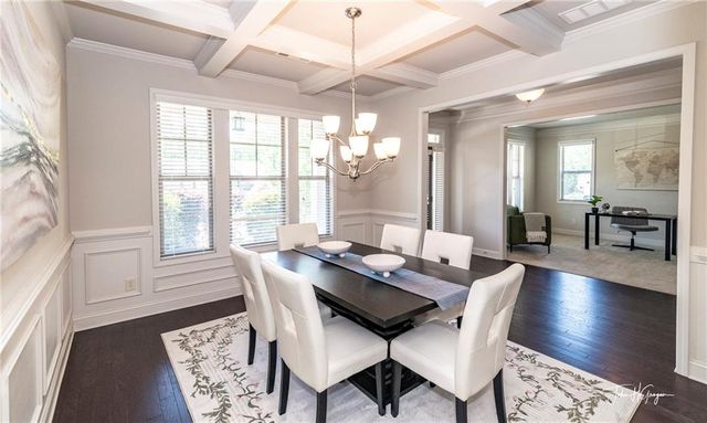 5645 Pleasant Woods Drive, Flowery Branch, GA 30542
