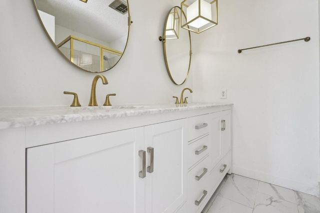 6509 Kester Avenue 1, Van Nuys (los Angeles), CA 91411