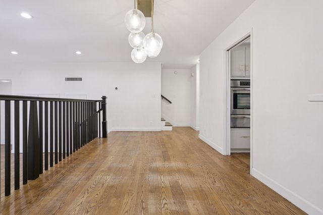 6509 Kester Avenue 1, Van Nuys (los Angeles), CA 91411