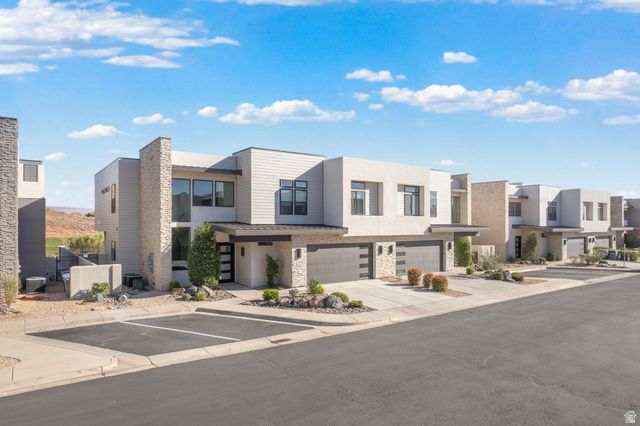 2264 N DOUBLE EAGLE LN, Washington, UT 84780