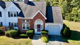 13 Stonebridge Road, Plaistow, NH 03865