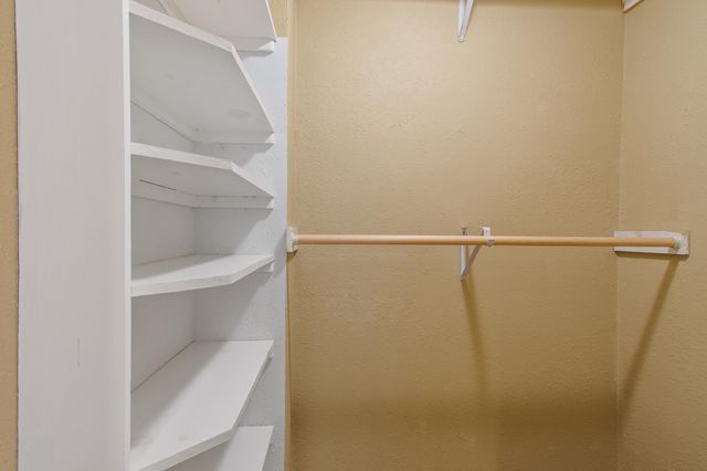 11123 Henge DR, Austin, TX 78759