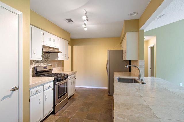 11123 Henge DR, Austin, TX 78759