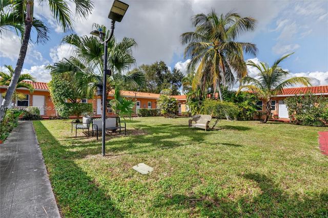 140 SW 30th Ct, Miami, FL 33135
