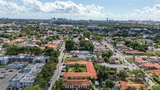 140 SW 30th Ct, Miami, FL 33135