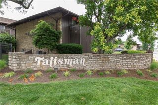 425 W 104th Street D, Kansas City, MO 64114