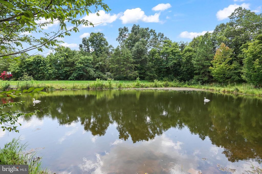 7119 LITTLE THAMES DR, Gainesville, VA 20155