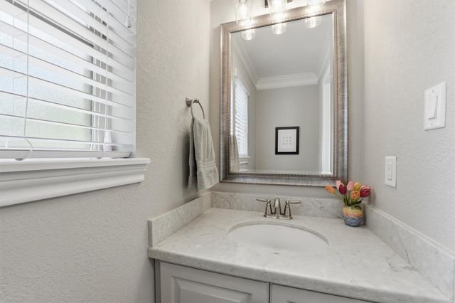 2018 Deer Springs Drive, Kingwood, TX 77339