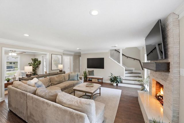 2018 Deer Springs Drive, Kingwood, TX 77339