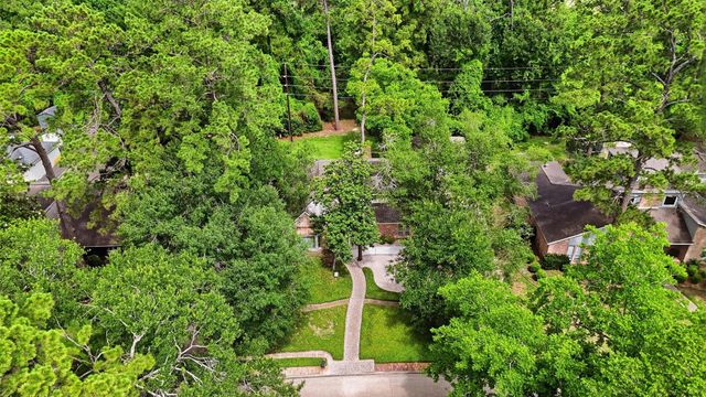 2018 Deer Springs Drive, Kingwood, TX 77339