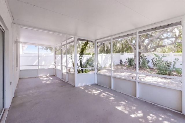 15806 GREEN COVE BOULEVARD, Clermont, FL 34714