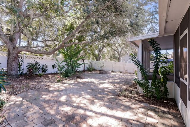 15806 GREEN COVE BOULEVARD, Clermont, FL 34714
