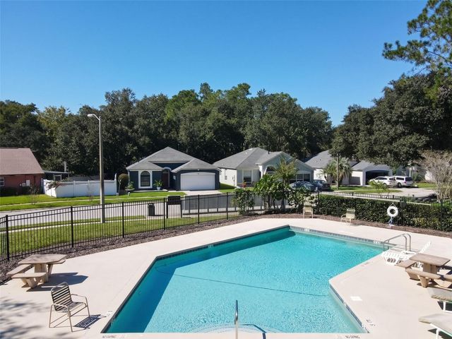 15806 GREEN COVE BOULEVARD, Clermont, FL 34714