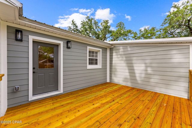 324 S Palo Alto Avenue, Panama City, FL 32401