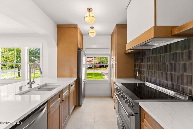 324 S Palo Alto Avenue, Panama City, FL 32401