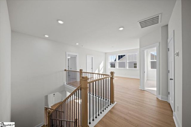 536 Winstone Trail, Woodruff, SC 29388