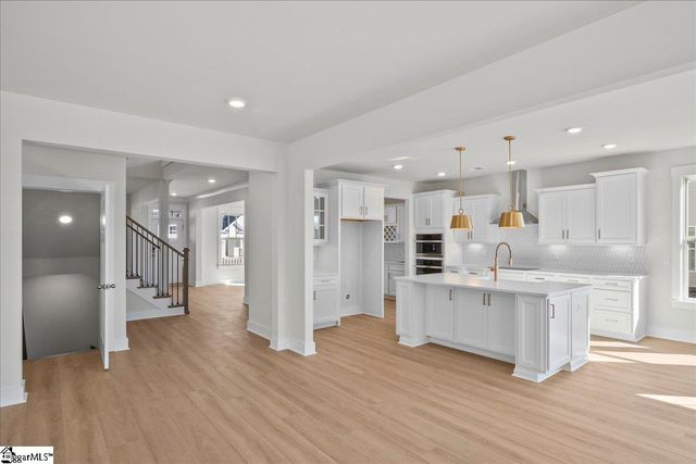 536 Winstone Trail, Woodruff, SC 29388