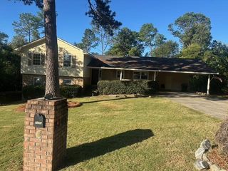 2005 Carriage Drive, Phenix City, AL 36867