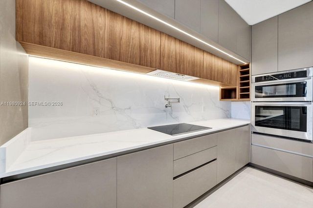 4100 E Gardenia Ave 4100, Weston, FL 33332