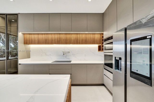 4100 E Gardenia Ave 4100, Weston, FL 33332