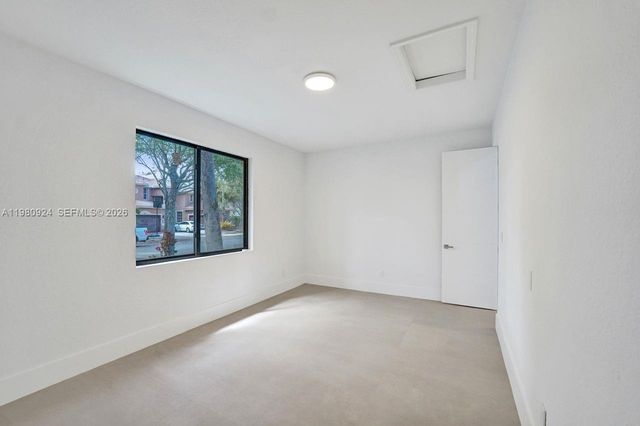 4100 E Gardenia Ave 4100, Weston, FL 33332