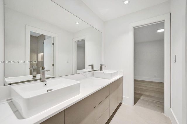 4100 E Gardenia Ave 4100, Weston, FL 33332