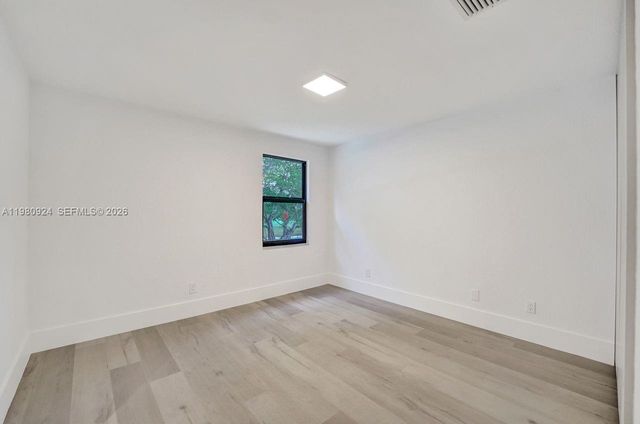 4100 E Gardenia Ave 4100, Weston, FL 33332