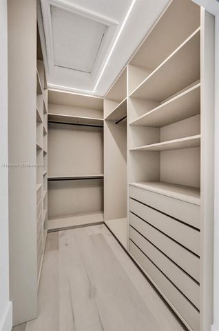 4100 E Gardenia Ave 4100, Weston, FL 33332