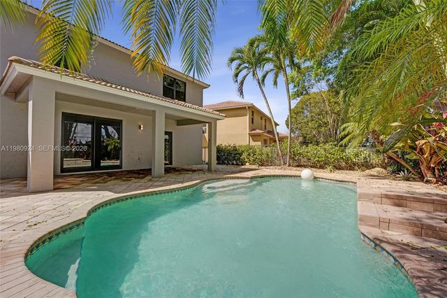 4100 E Gardenia Ave 4100, Weston, FL 33332