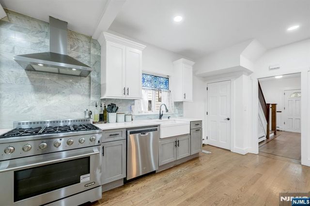 49 Walnut Street, Rutherford, NJ 07070