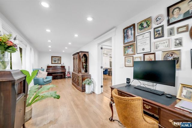 49 Walnut Street, Rutherford, NJ 07070