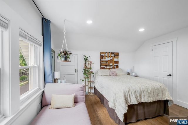 49 Walnut Street, Rutherford, NJ 07070