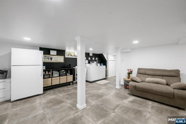 49 Walnut Street, Rutherford, NJ 07070