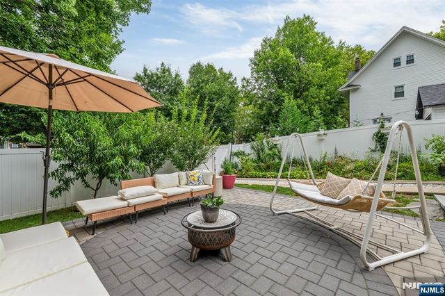 49 Walnut Street, Rutherford, NJ 07070