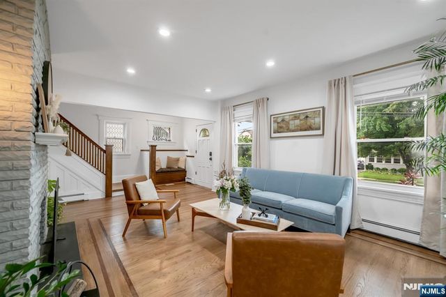 49 Walnut Street, Rutherford, NJ 07070