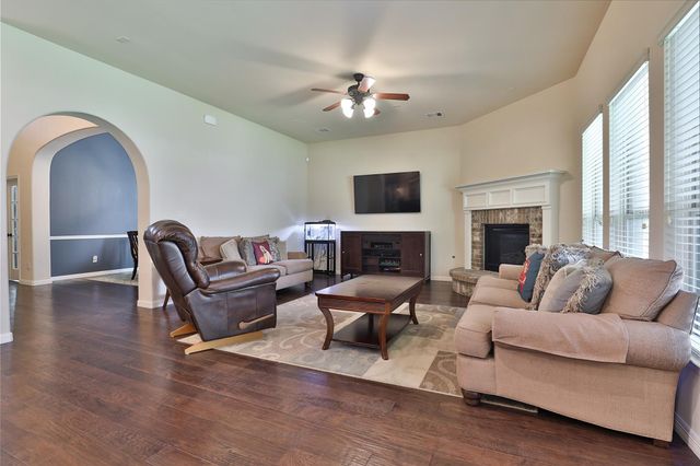 1927 Lora Meadows Court, Spring, TX 77386