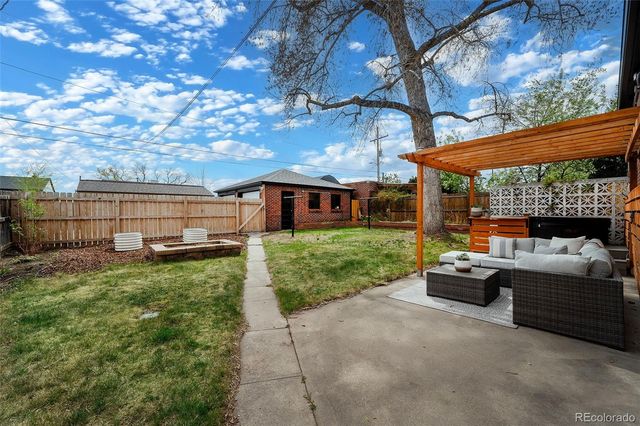 5036 W Moncrieff Place, Denver, CO 80212