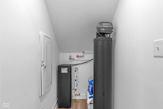 17344 Hanningfield Way, Westfield, IN 46074